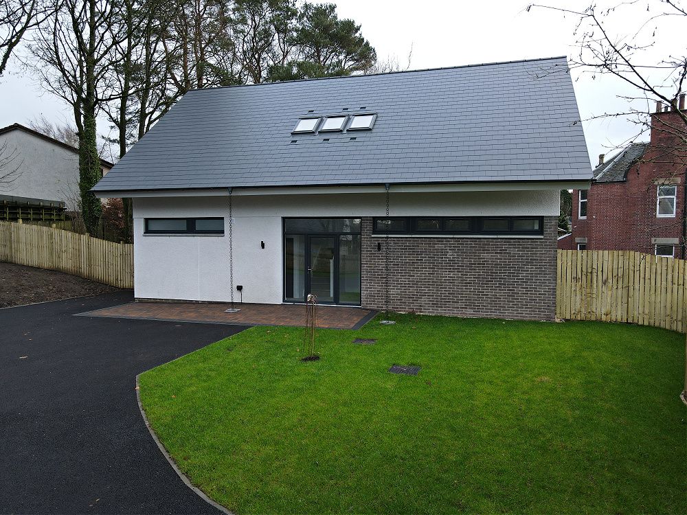 Property photo 1 of 41