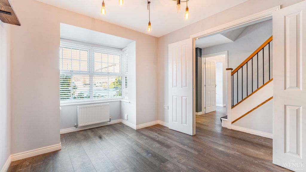 Property photo 3 of 23 4779674