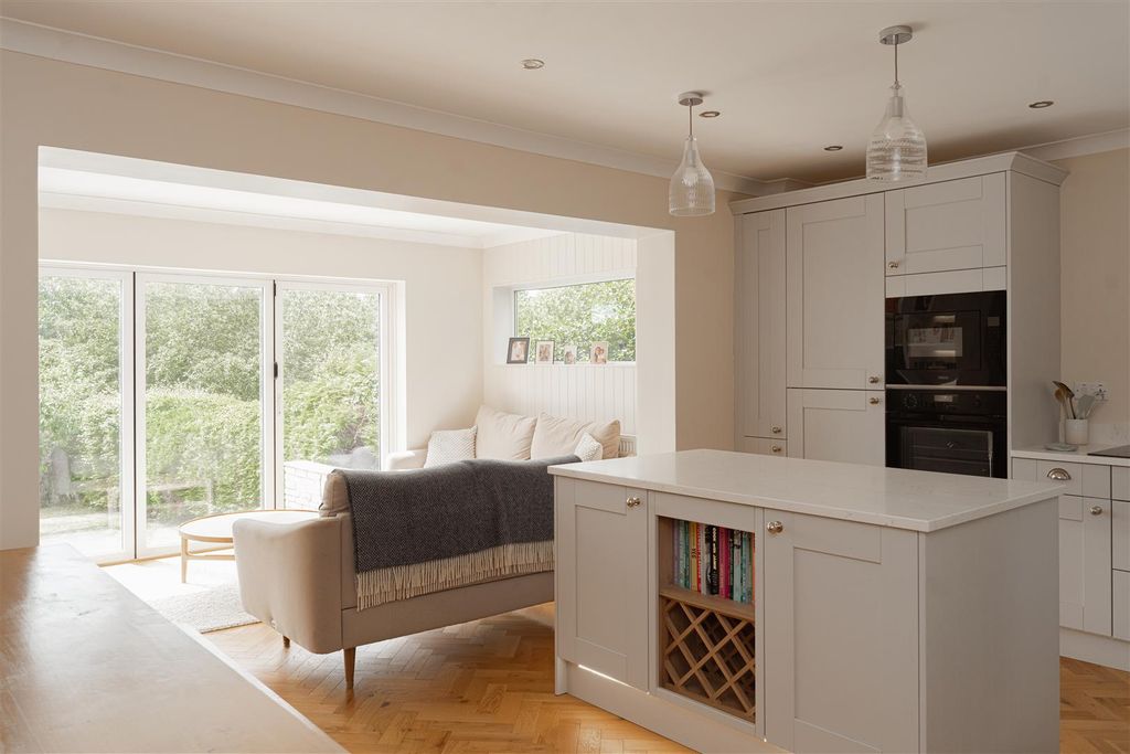 Property photo 2 of 23 11.Jpg