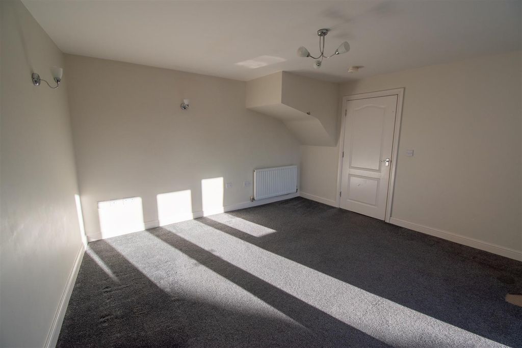 Property photo 3 of 16 Photo 21-11-2025, 12 21 55.Jpg