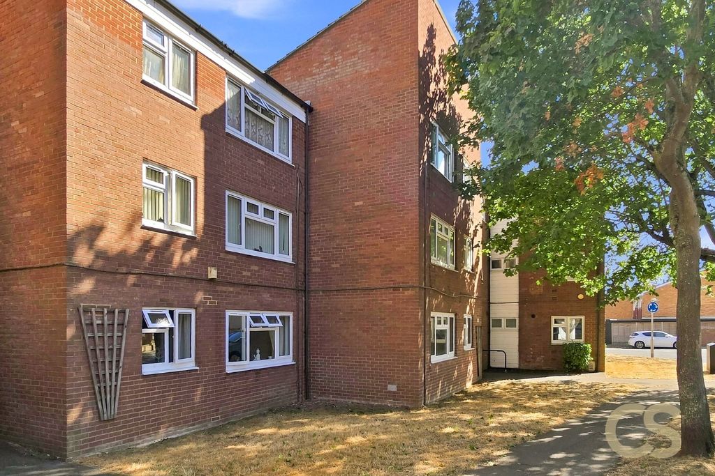 Property photo 1 of 14 5373660