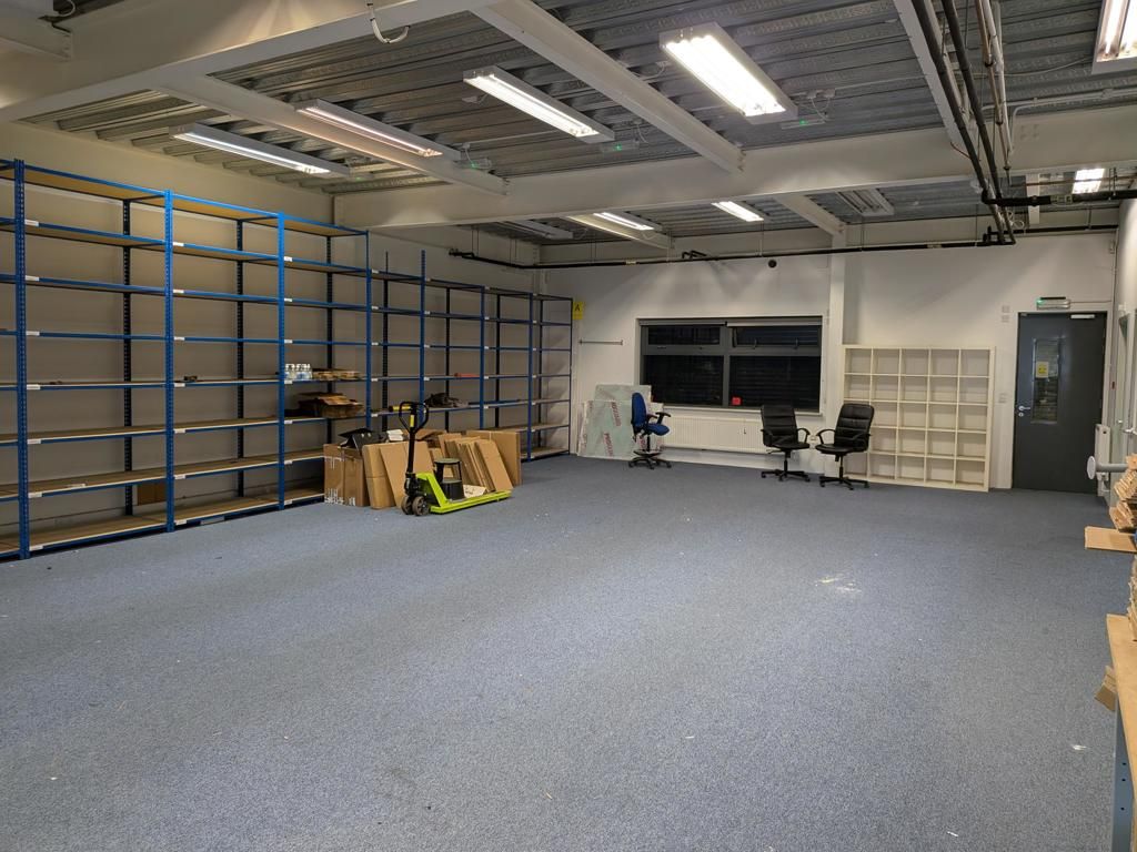 Property photo 2 of 6 Photo 18