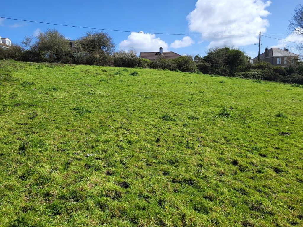 Property photo 3 of 4