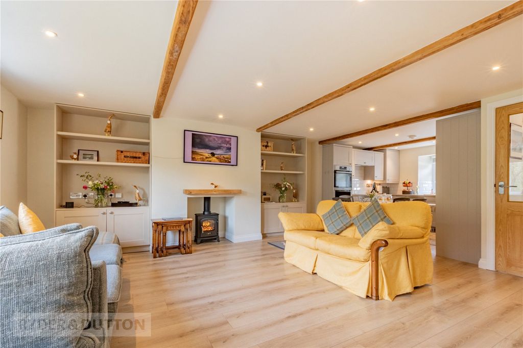 Property photo 2 of 19 Open Plan Living
