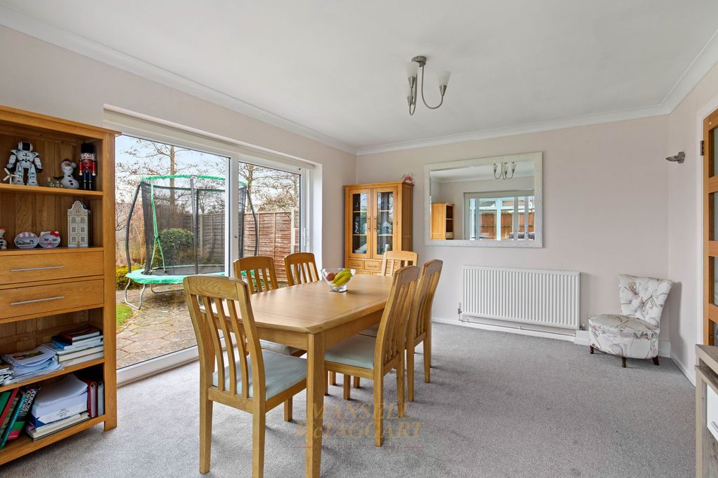 Additional image 8 of 4 bed detached house for saleArtel Croft, Crawley RH10