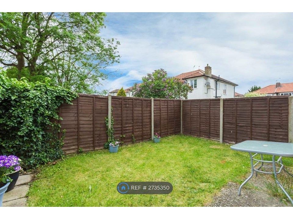 Property photo 2 of 11 Back Garden