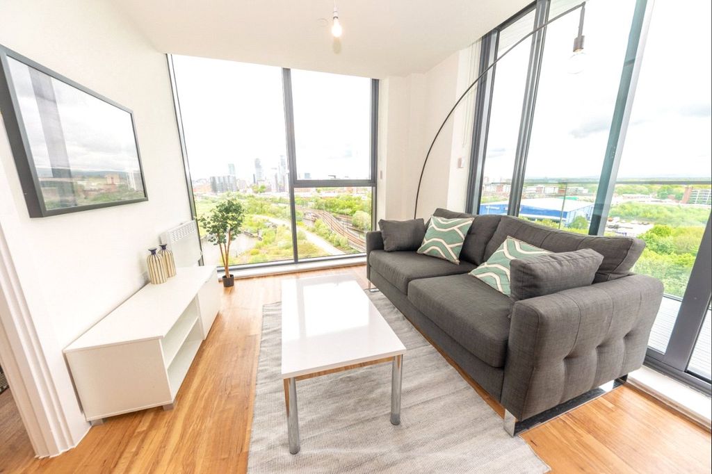 Property photo 1 of 6 Picture No. 37