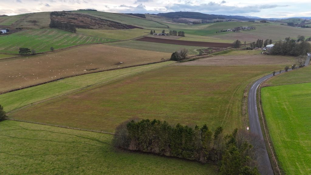 Property photo 2 of 2