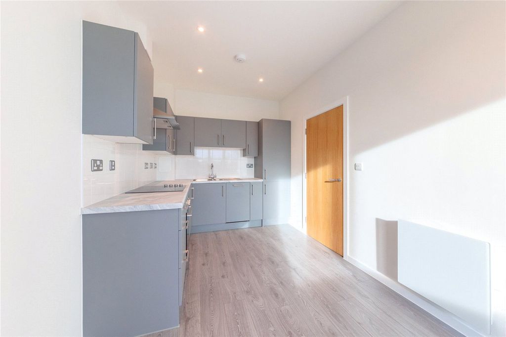 Property photo 3 of 9 Picture No. 05