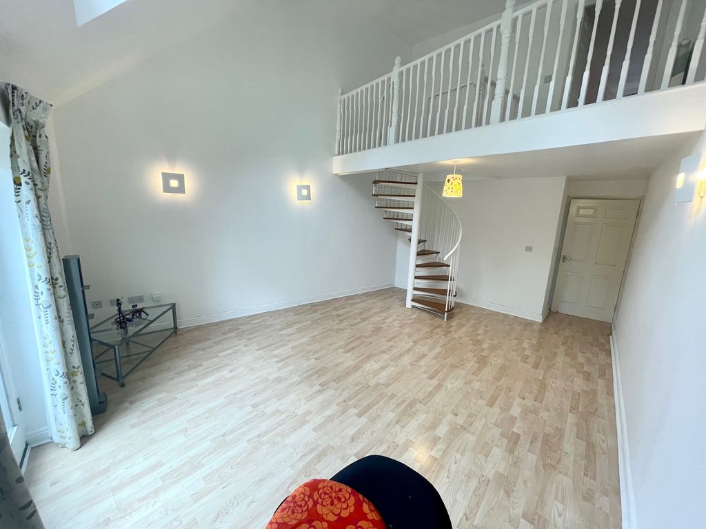 Property photo 1 of 14 Image
