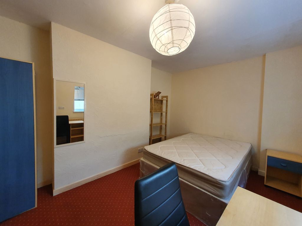 Property photo 3 of 11 Gallery