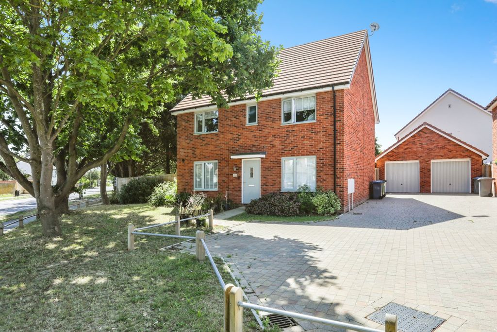 Property photo 1 of 20