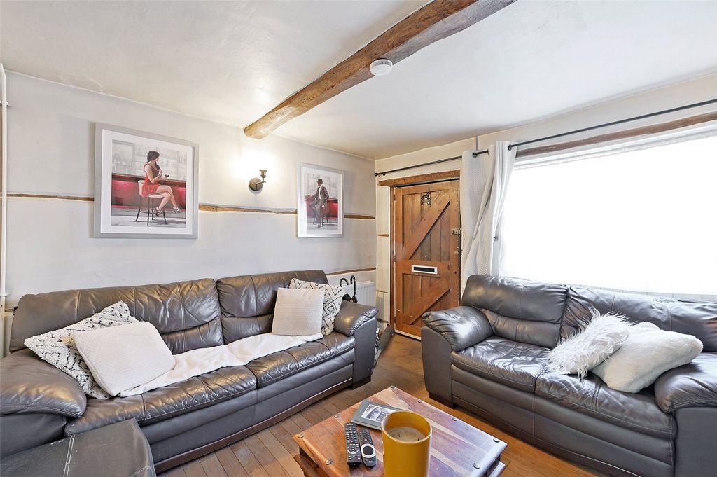 Property photo 3 of 10 Picture No. 02