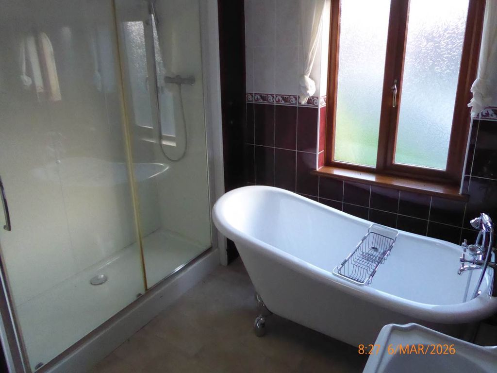 Property photo 3 of 14 P1130855