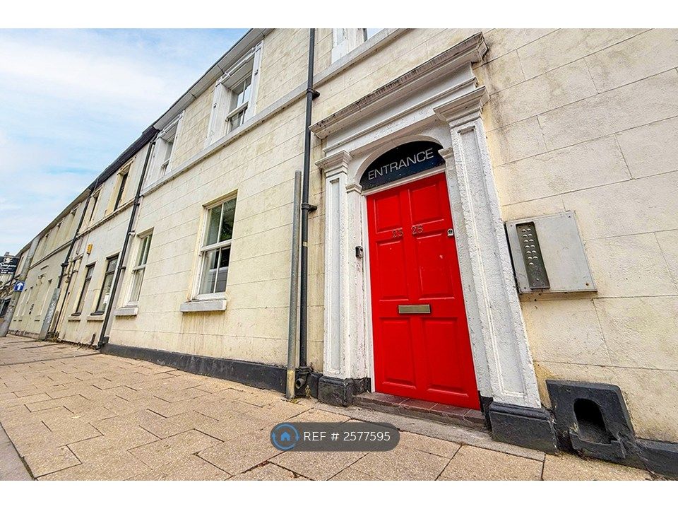Property photo 1 of 35 Front Of Building