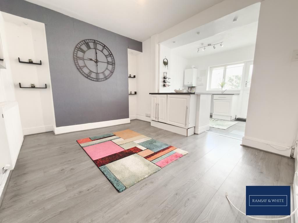 Property photo 3 of 11 Photo 3