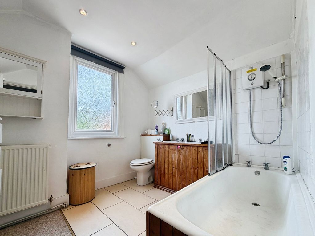 Property photo 2 of 7 Pbox-Img.Jpg