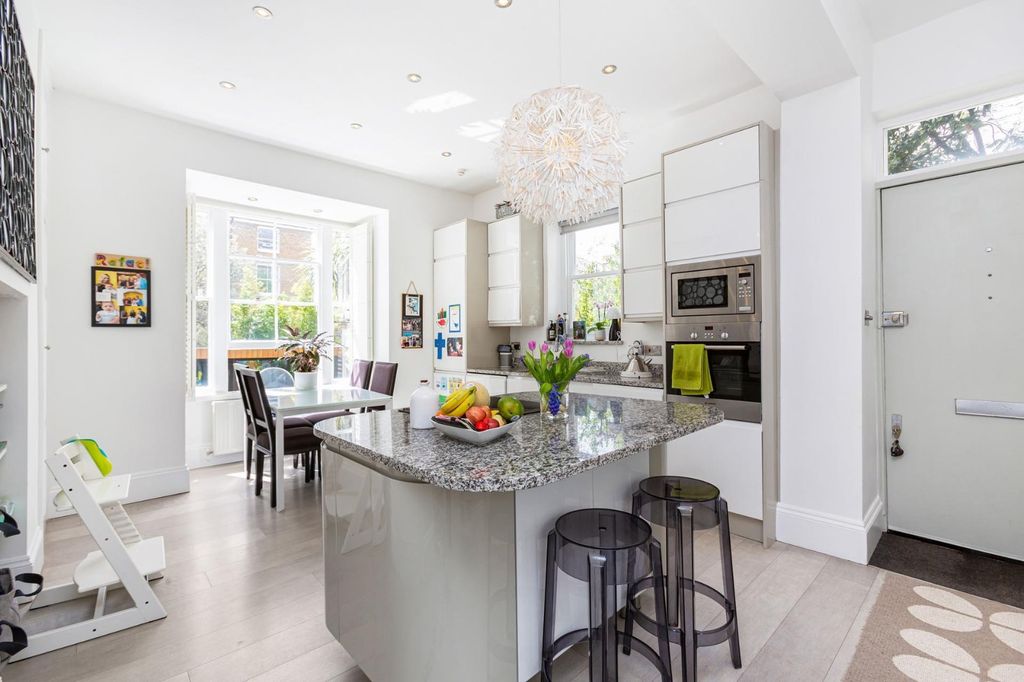 Property photo 2 of 16 Picture No. 16