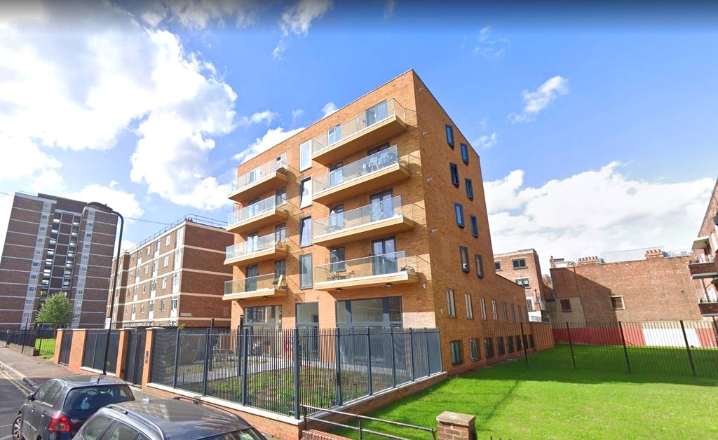 Property photo 3 of 3 Exterior