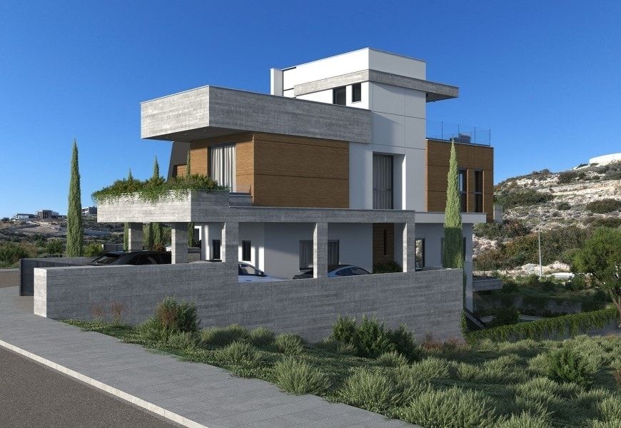 Property photo 3 of 11