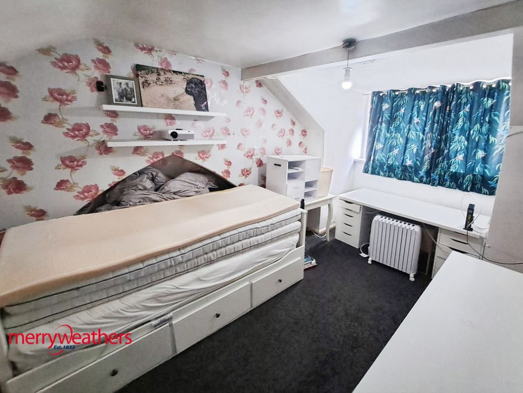 Property photo 3 of 3 Attic Room