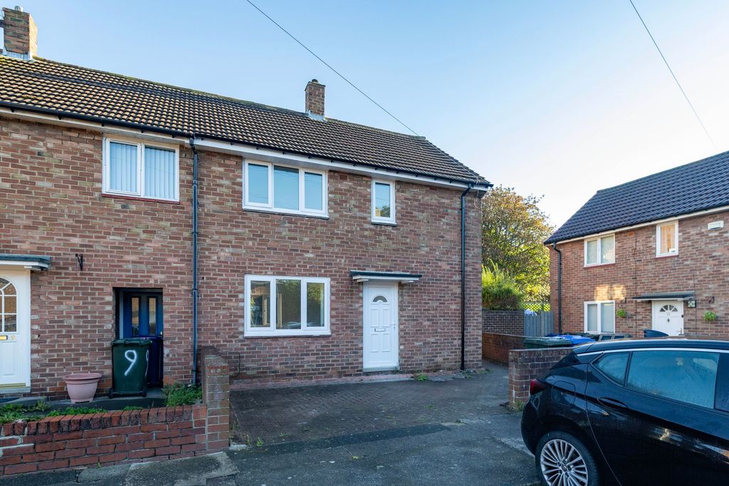 Property photo 1 of 22