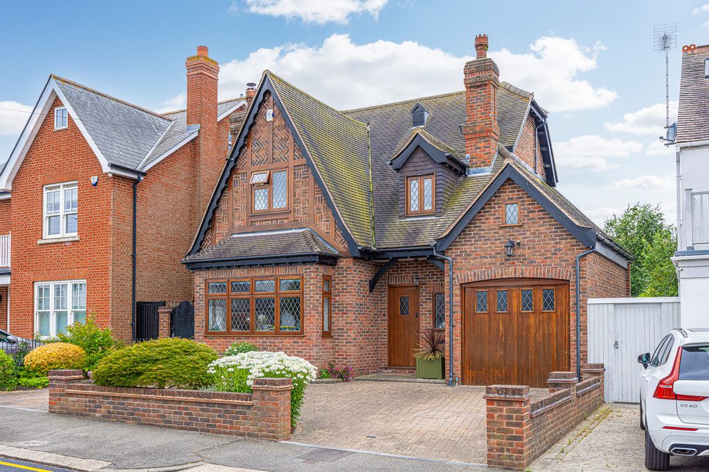 Property photo 1 of 45