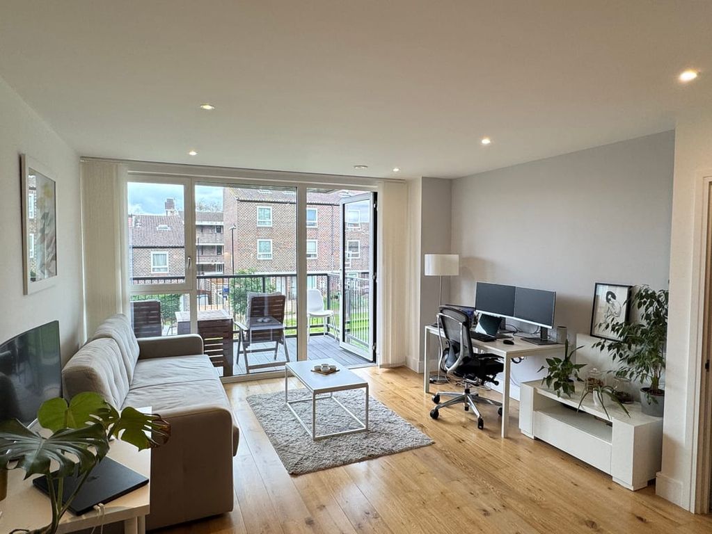 Property photo 2 of 9