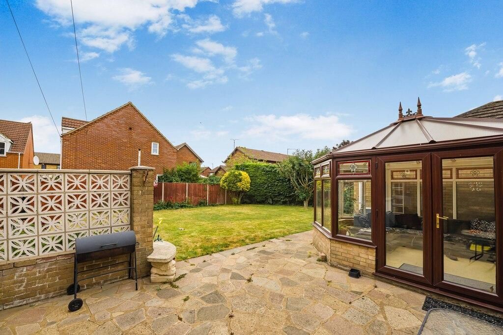 Property photo 3 of 19