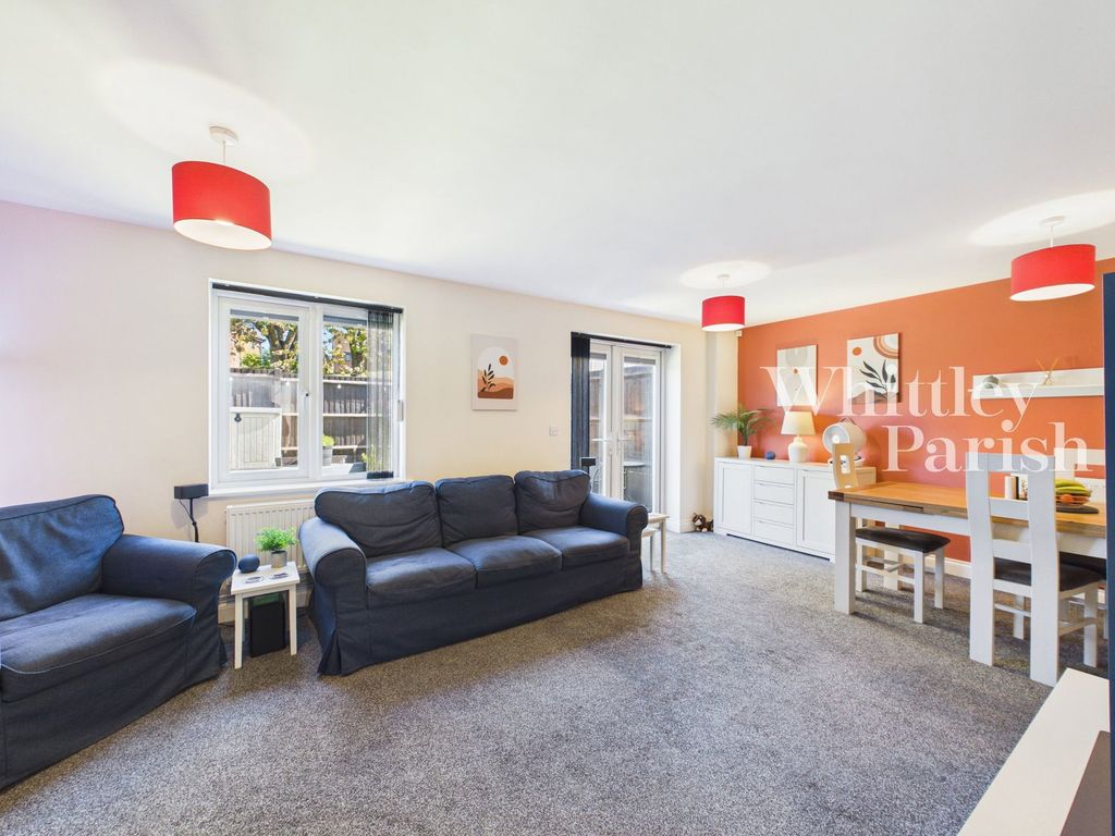 Property photo 2 of 13