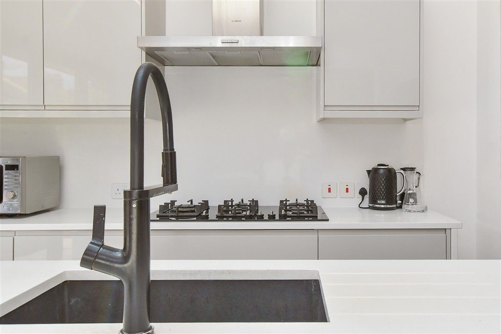 Property photo 3 of 18 Internal Lifestyle Photograph