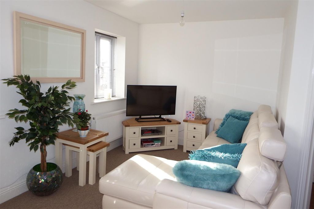 Property photo 2 of 12 Dscf4529.Jpg