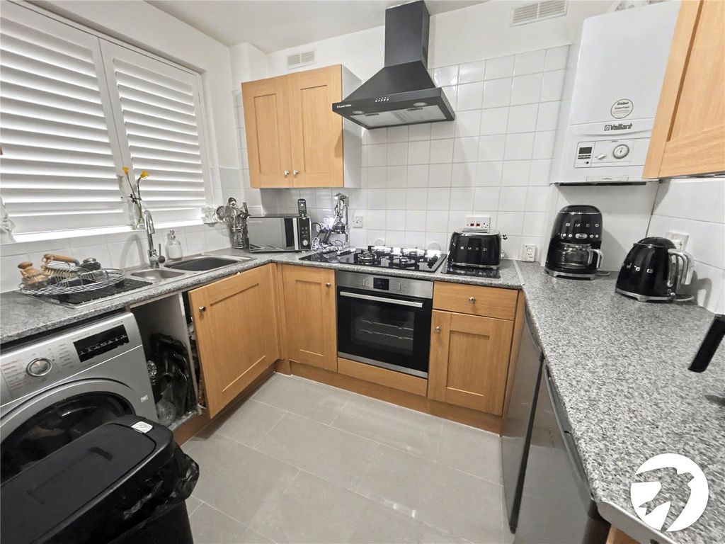 Property photo 3 of 13 Robinson Jackson