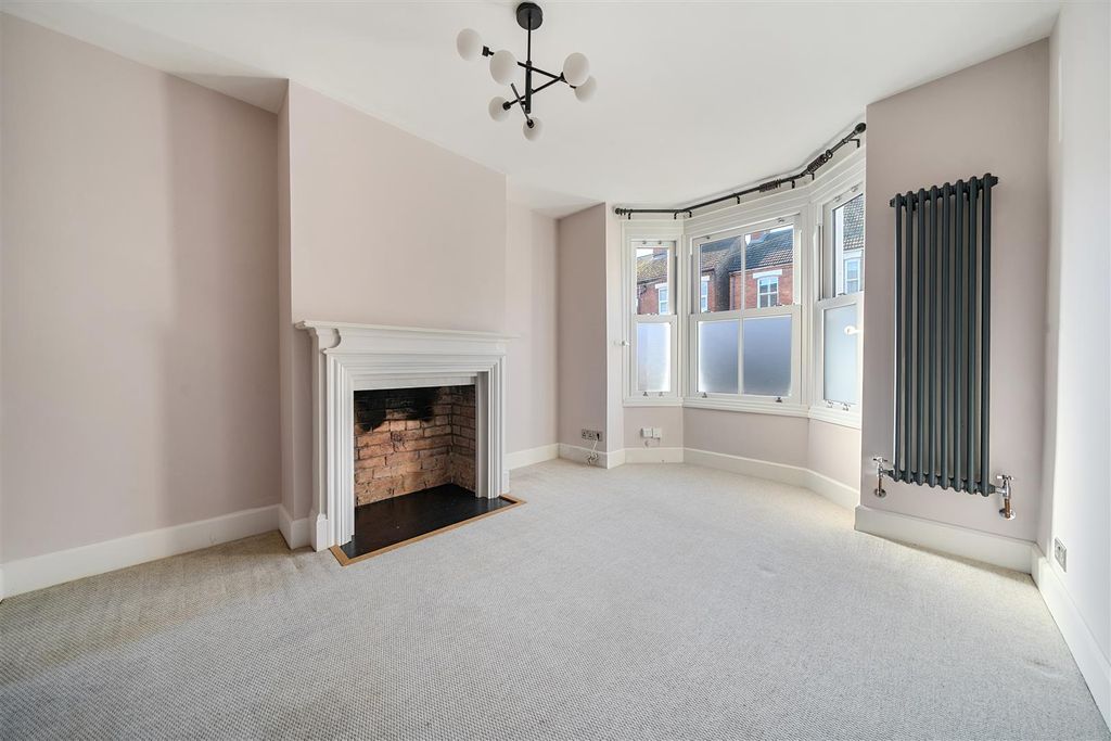 Property photo 2 of 14 1384027-2-696A3266Bf6c6.Jpg