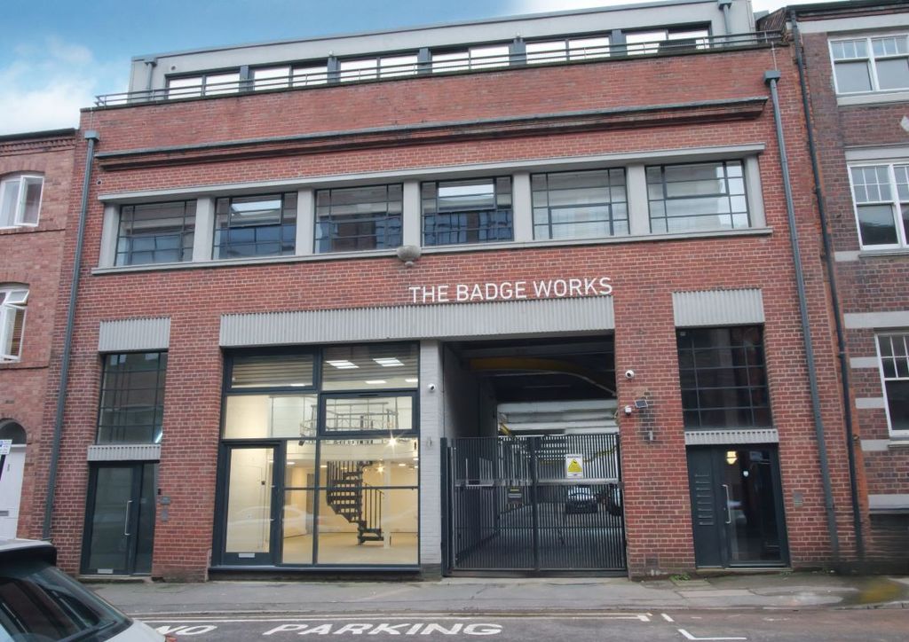 Property photo 1 of 9