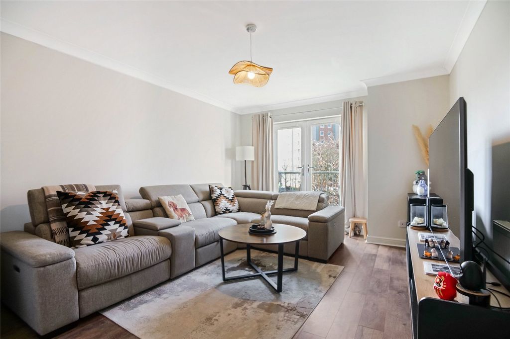 Property photo 2 of 21 Picture No. 04