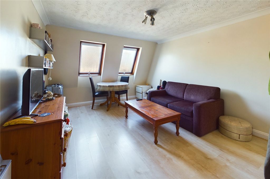 Property photo 2 of 15 Living Room