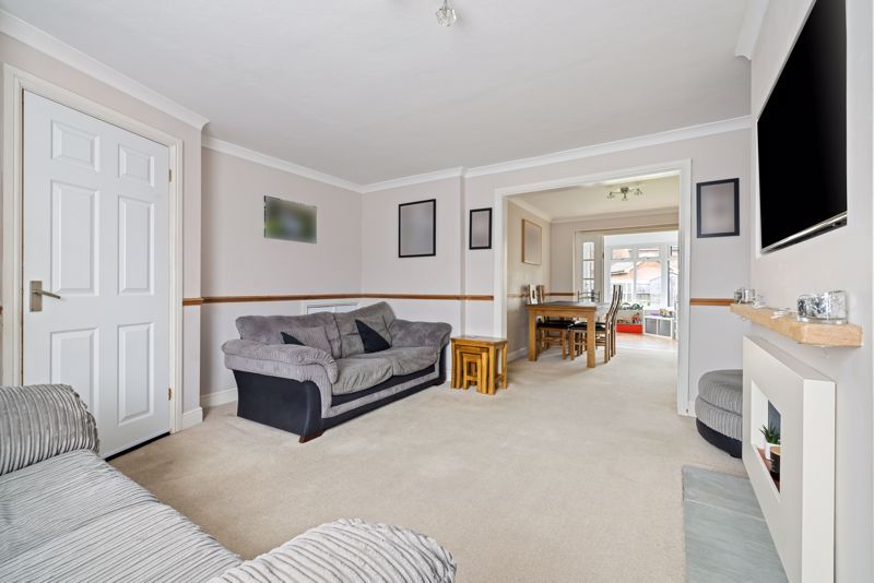 Property photo 3 of 15 Photo 1