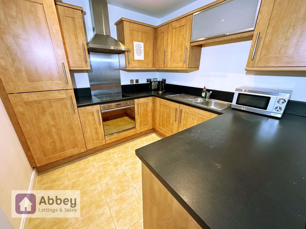 Property photo 3 of 10 Kitchen Area