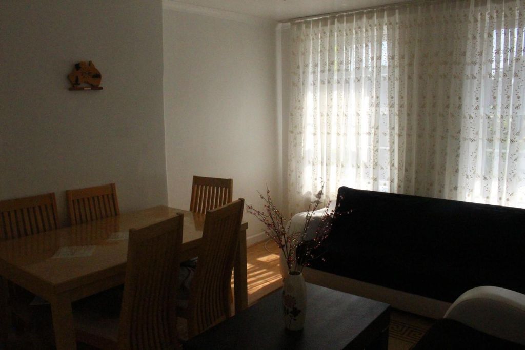 Property photo 2 of 18 Img_2677.Jpg