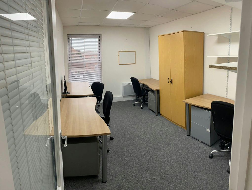 Property photo 3 of 12 Dh7.Jpg