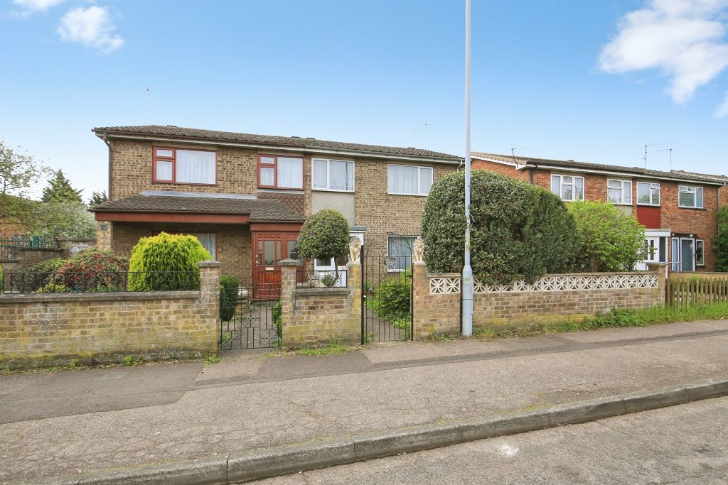 Property photo 1 of 18