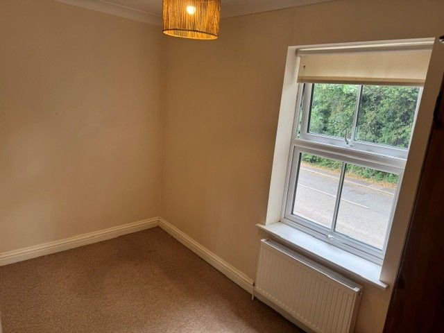 Property photo 3 of 8 Bedroom