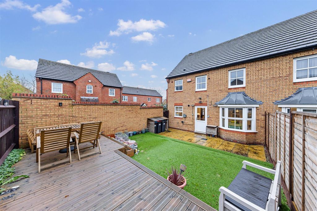 Property photo 2 of 28 19Colchesterctweb04.Jpg