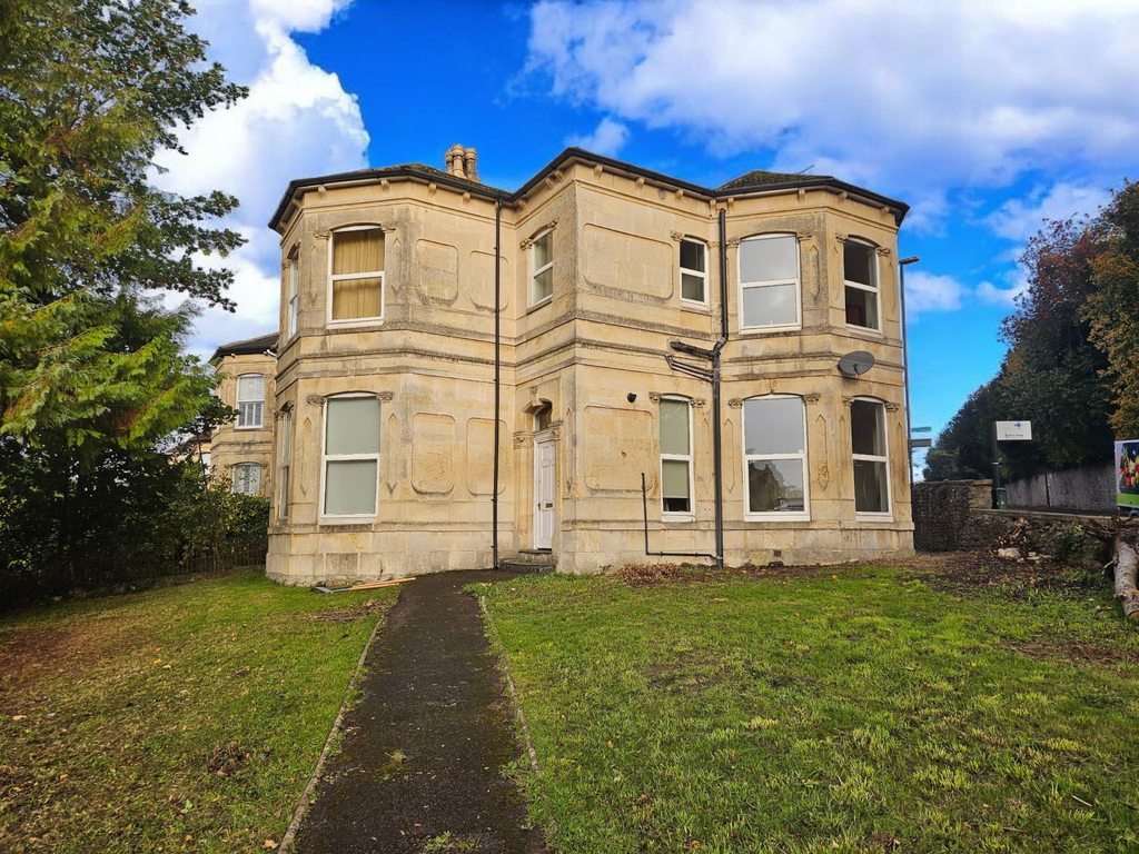 Property photo 1 of 20