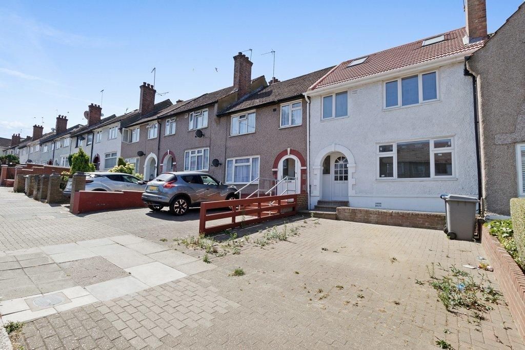 Property photo 1 of 6