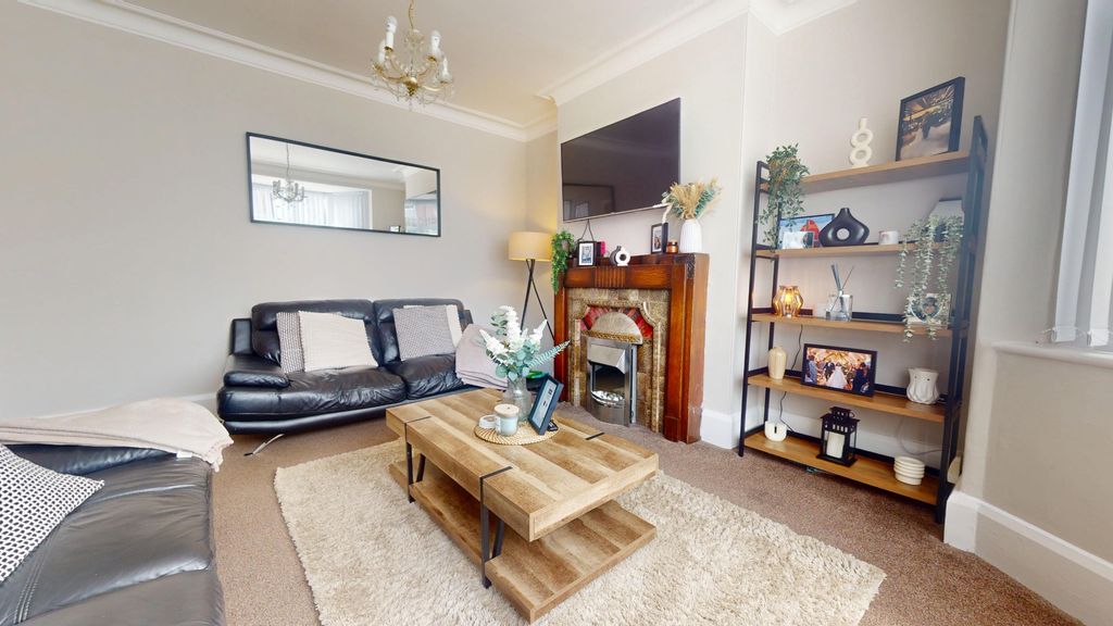 Property photo 3 of 30 4224283