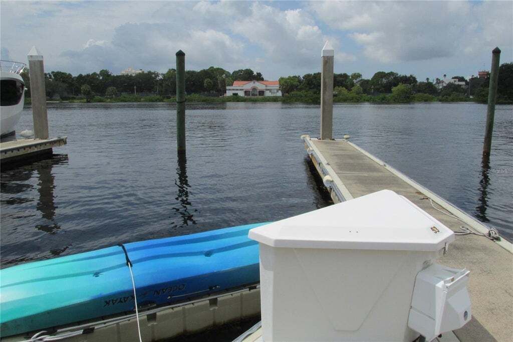Property photo 2 of 7 <Alttext/>