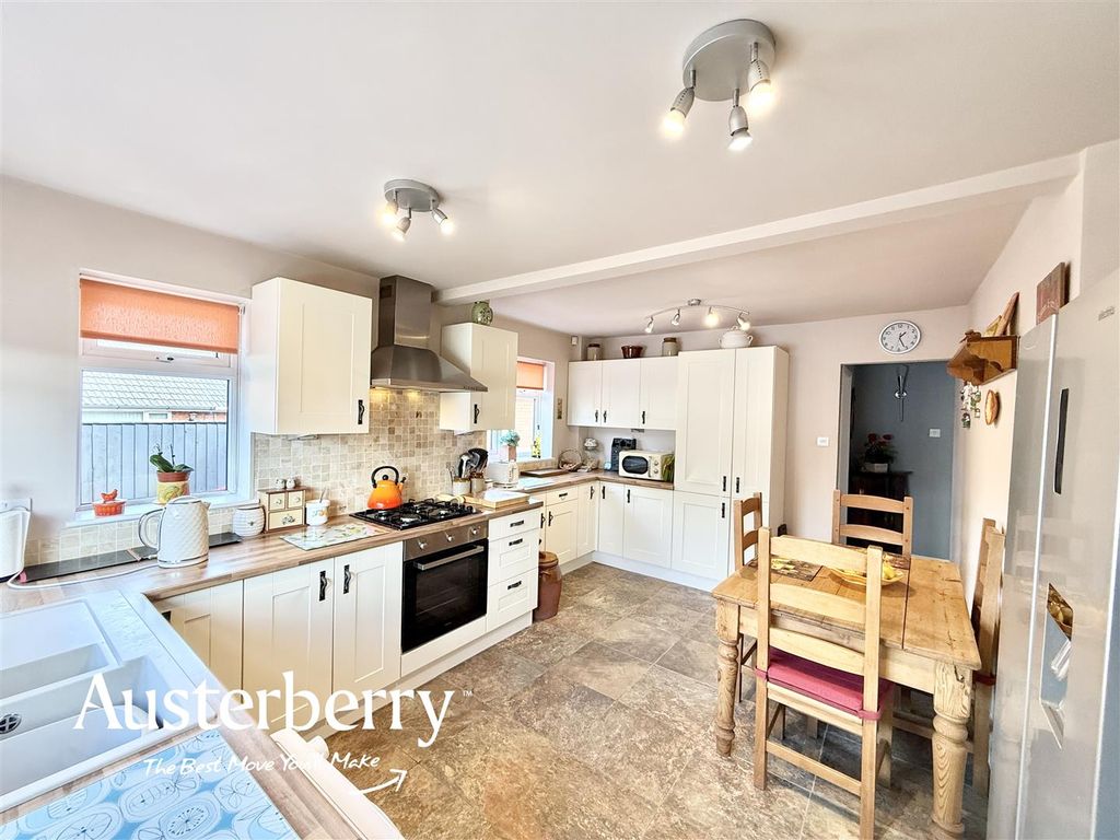 Property photo 3 of 22 Img_0281.Jpg