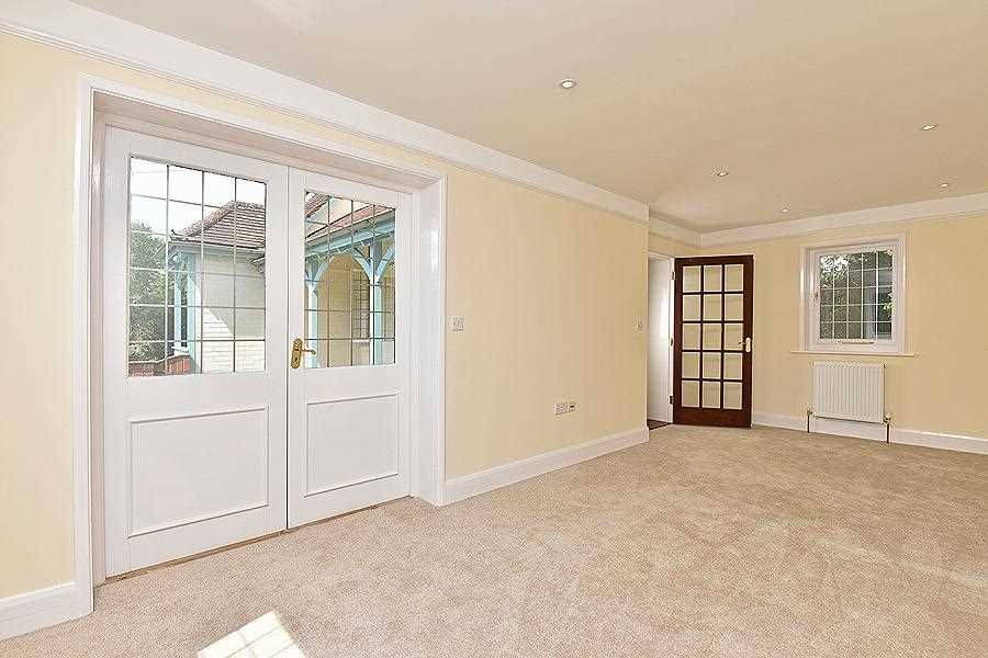 Property photo 2 of 24 Family Room